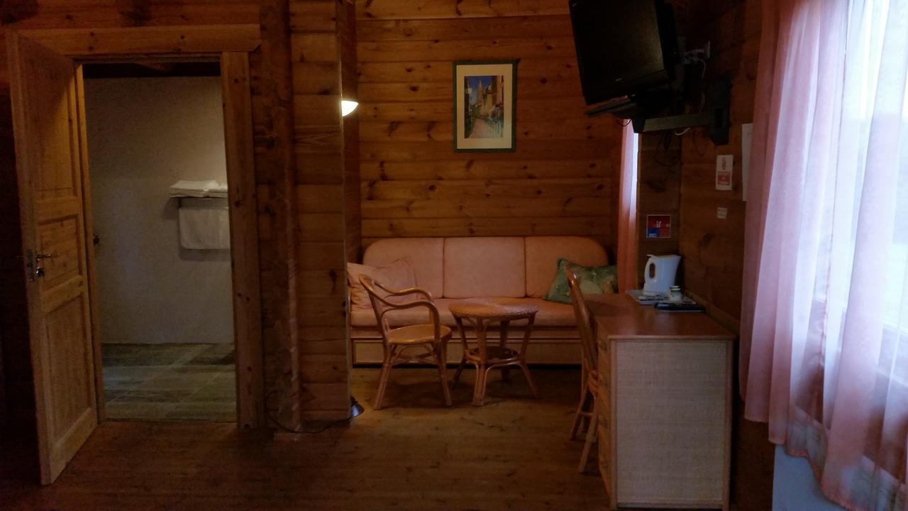 Auberge Du Flambadou Villematier Extérieur photo
